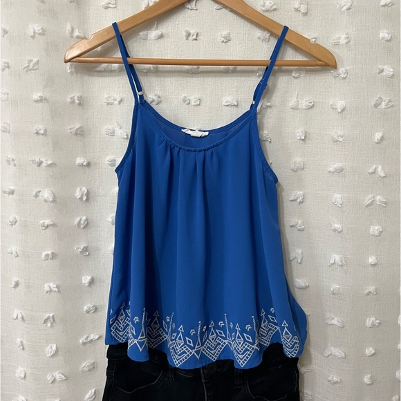 Blue Patterned Tank - Picture 2 of 5